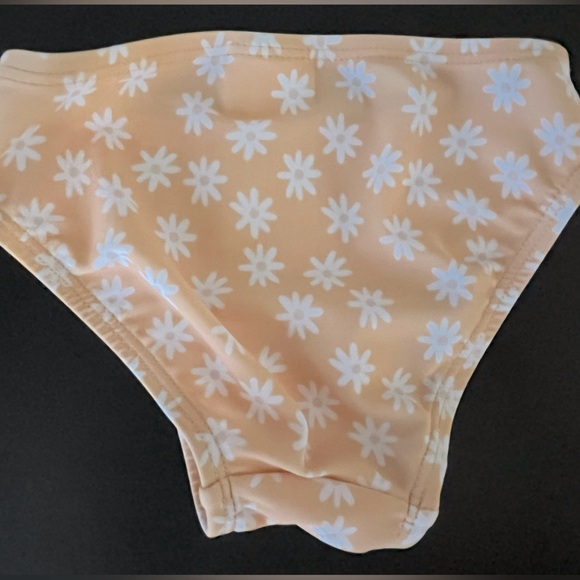Old Navy 12-18M Girls Floral Orange Long-Sleeve Ruffle-Trim Rashguard & Bottom - Picture 4 of 6